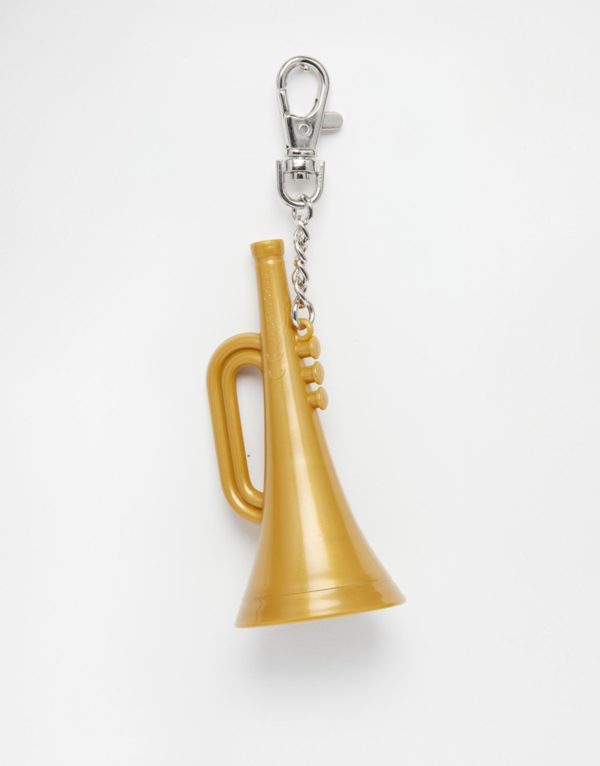Blow Your Own Trumpet - Imagen 4